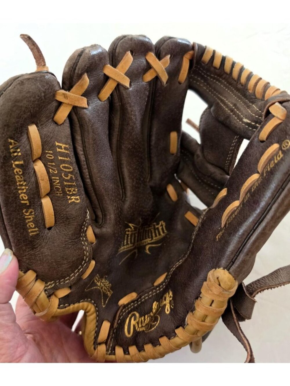 Rawlings Highlight Series H105BR 10.5” Youth Baseball Glove All Leather Shell RH